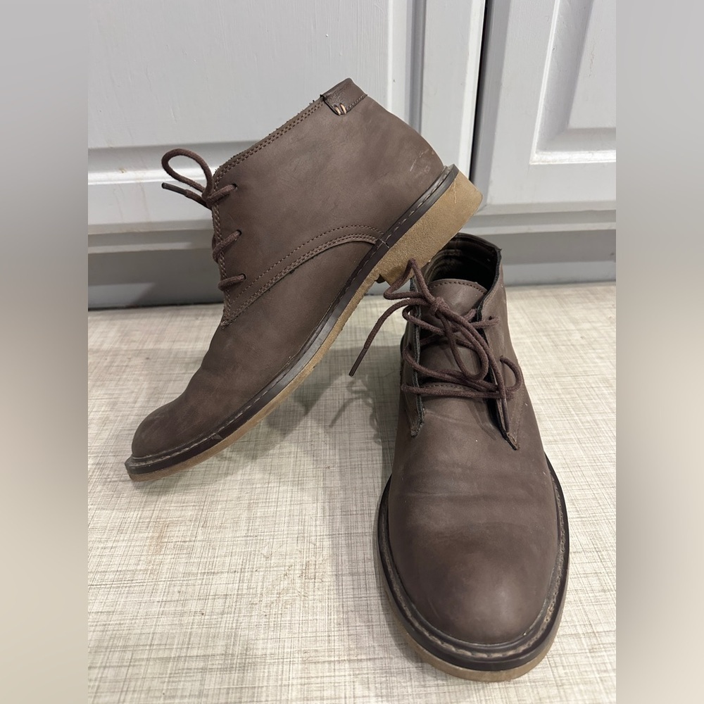 Men’s good fellow dress shoes